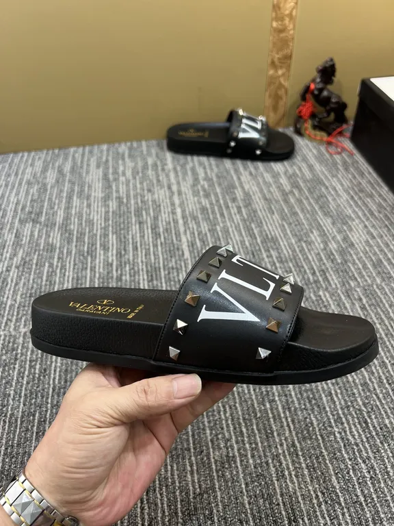 Valentino Shoe 